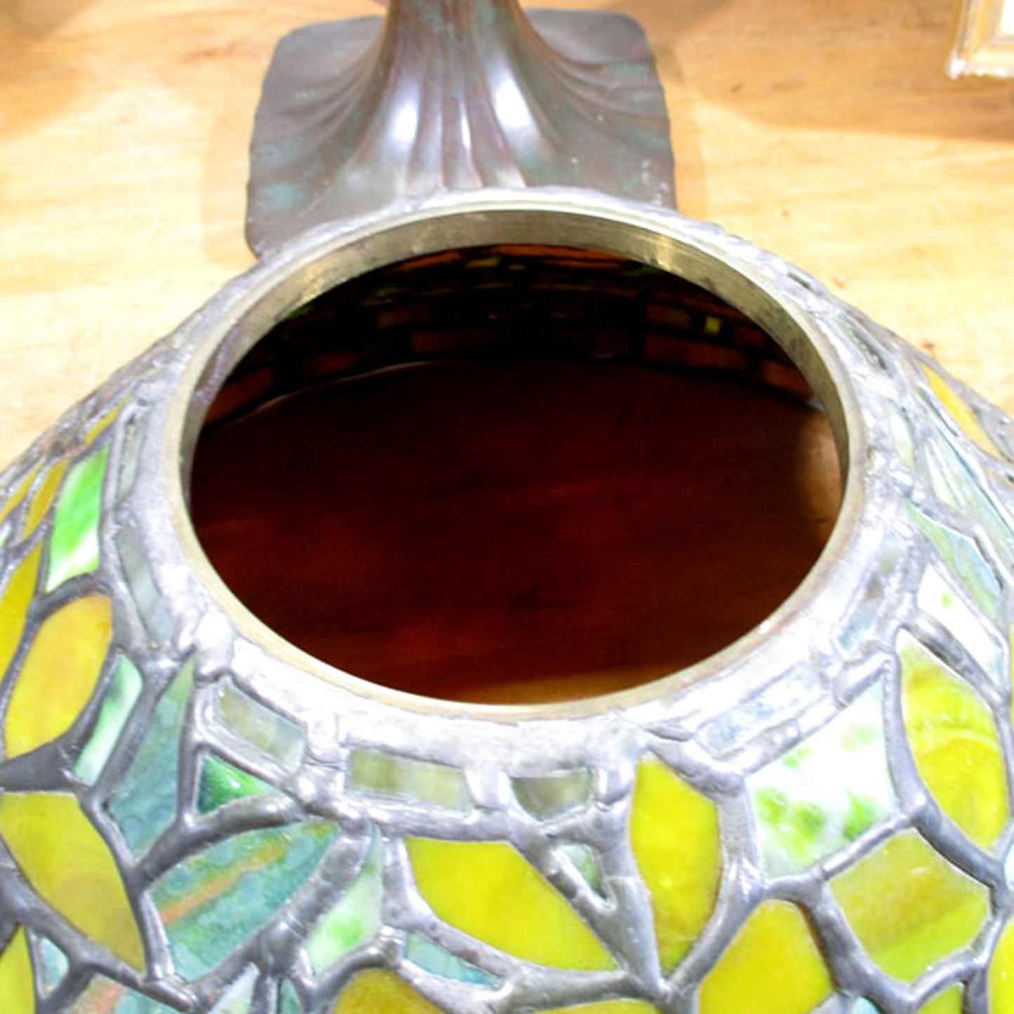 Handel Lamp with Tiffany Peony Pattern Stained Slag Glass Vintage Shade