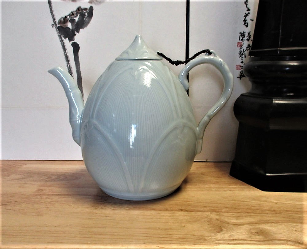 Korean Celadon Glaze Porcelain Bamboo Shoot Teapot Signed