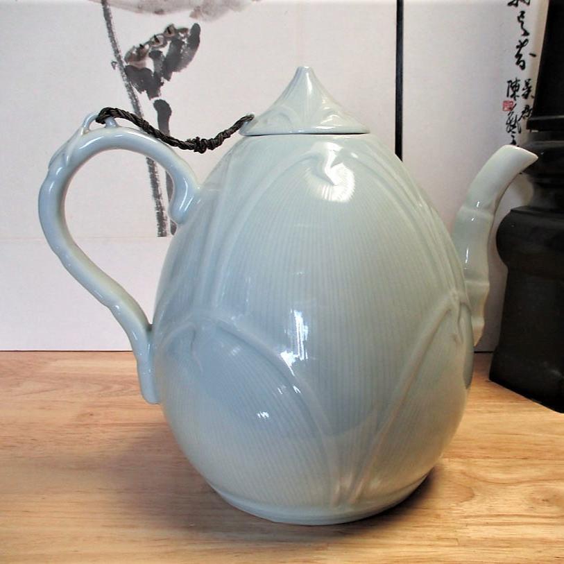 Korean Celadon Glaze Porcelain Bamboo Shoot Teapot Signed