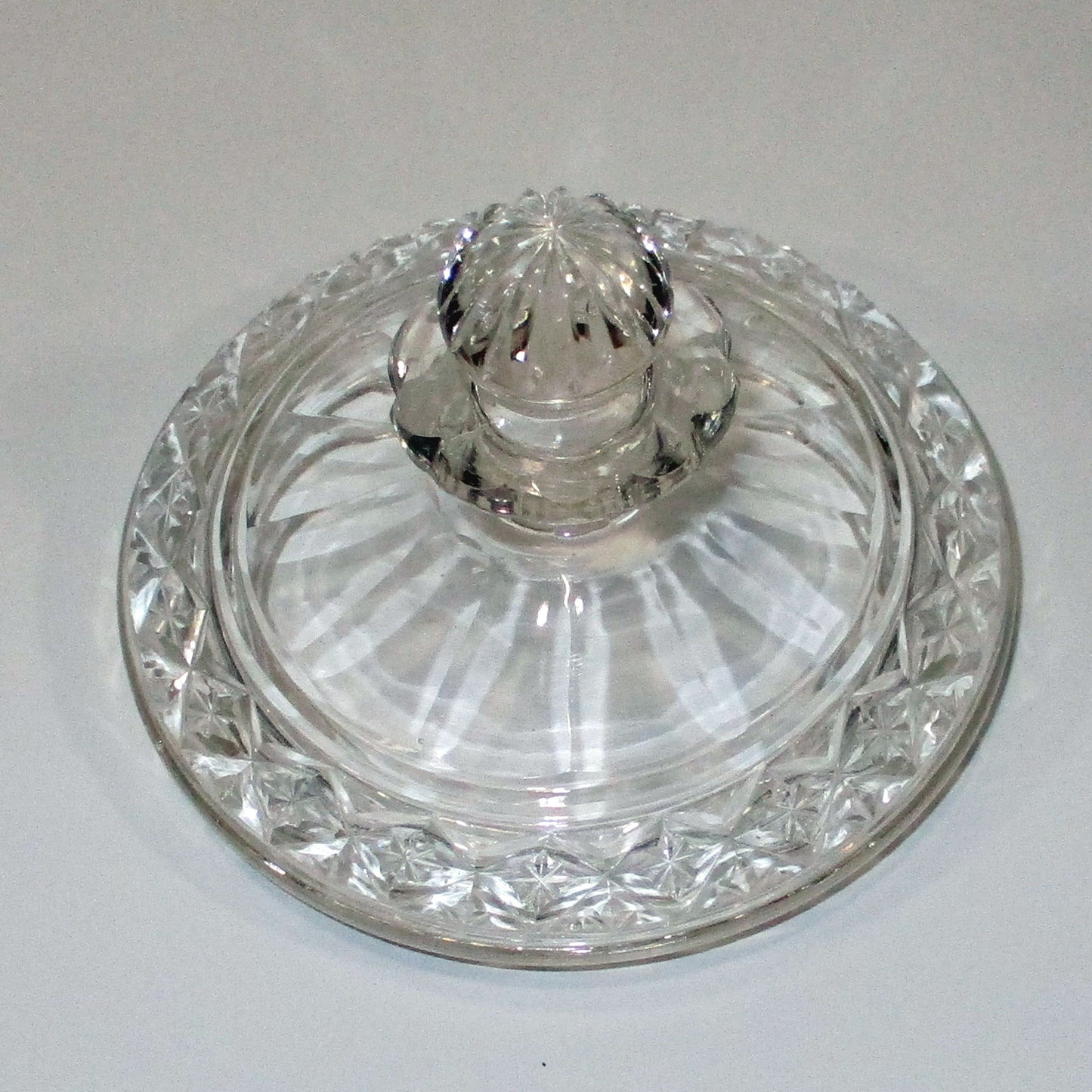 19th Century Anglo-Irish Cut Glass Covered Sweetmeat Dish or Compote