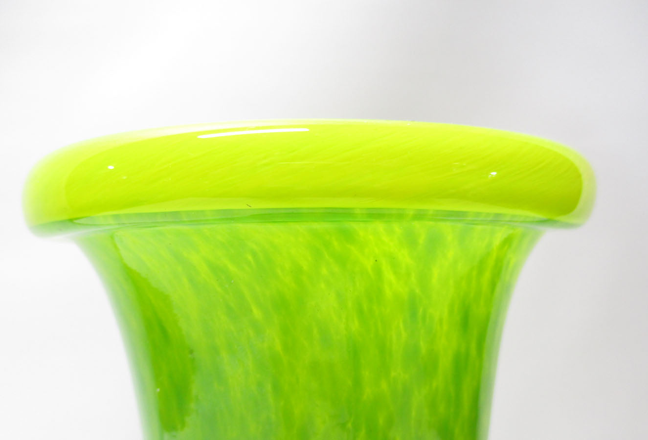 MCM Modern Ivan Stefanik Czech Spatter Art Glass Vase Signed