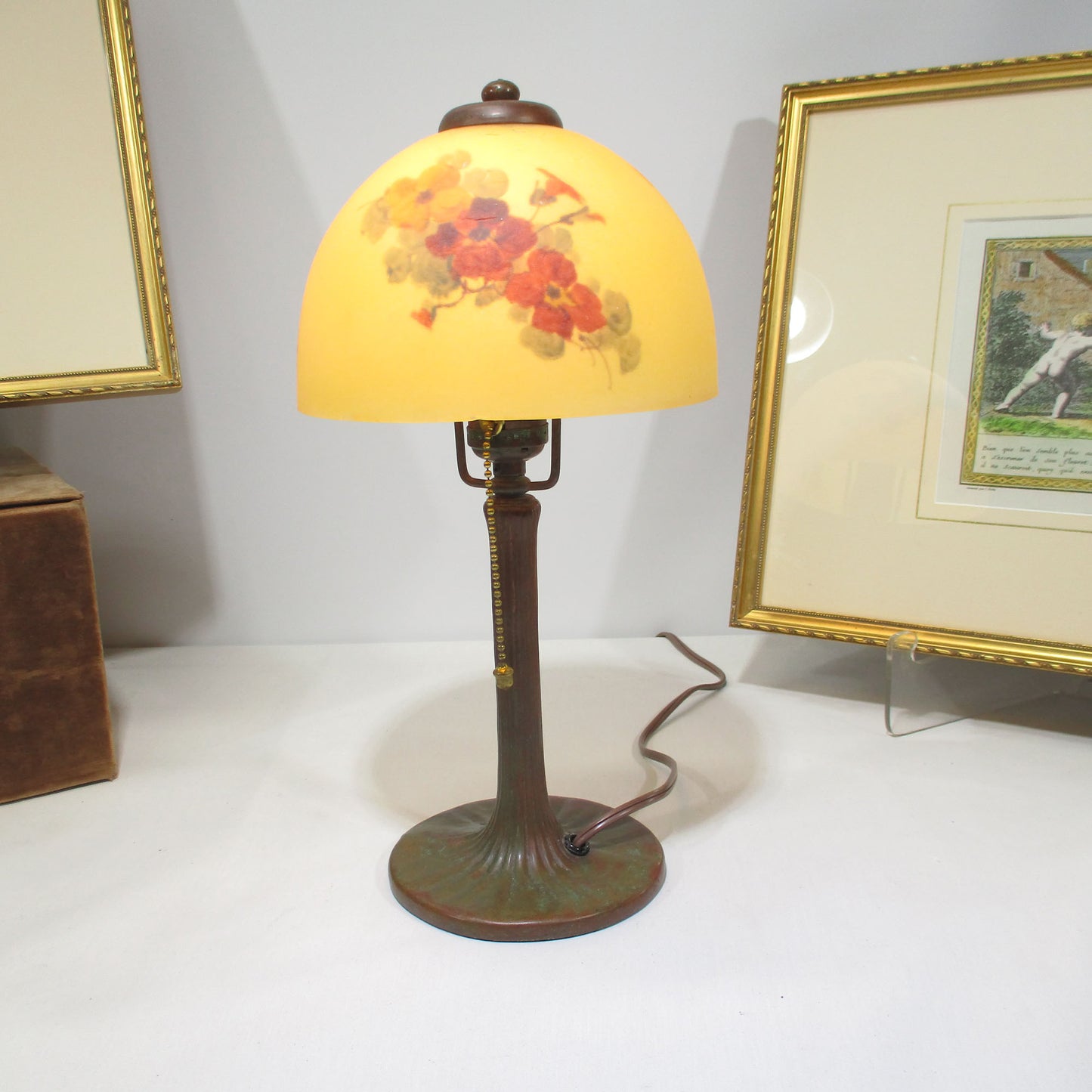 Handel Reverse Painted Arts and Crafts Desk or Boudoir Bronze Lamp Signed 1522