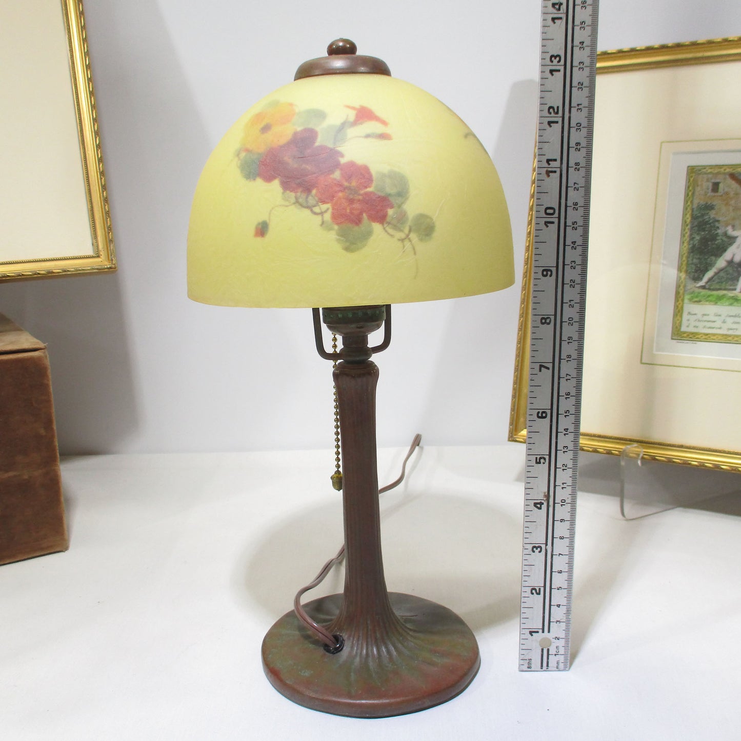 Handel Reverse Painted Arts and Crafts Desk or Boudoir Bronze Lamp Signed 1522