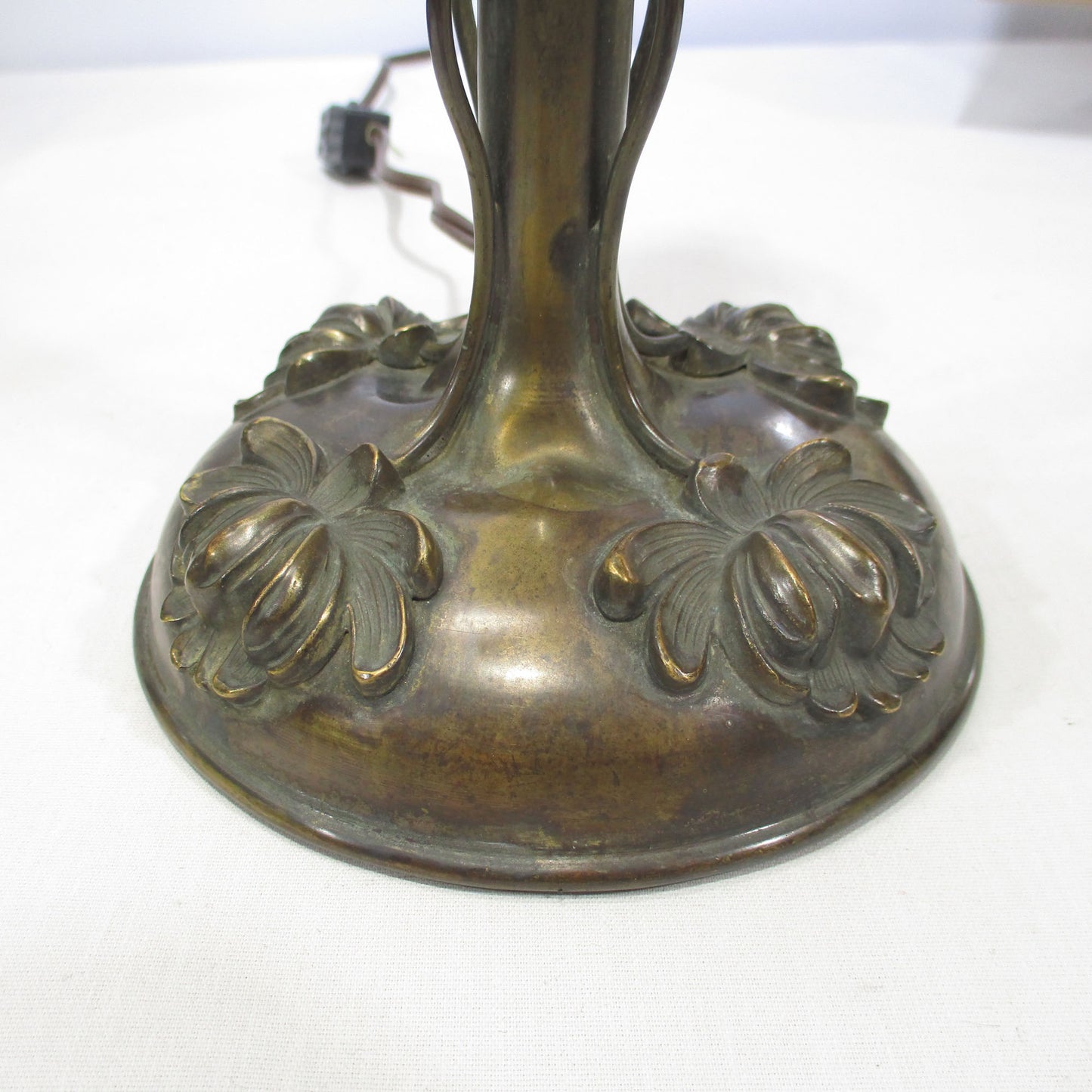 Antique Bradley & Hubbard Bronze Lily Torchiere Aurene Shade PG 58