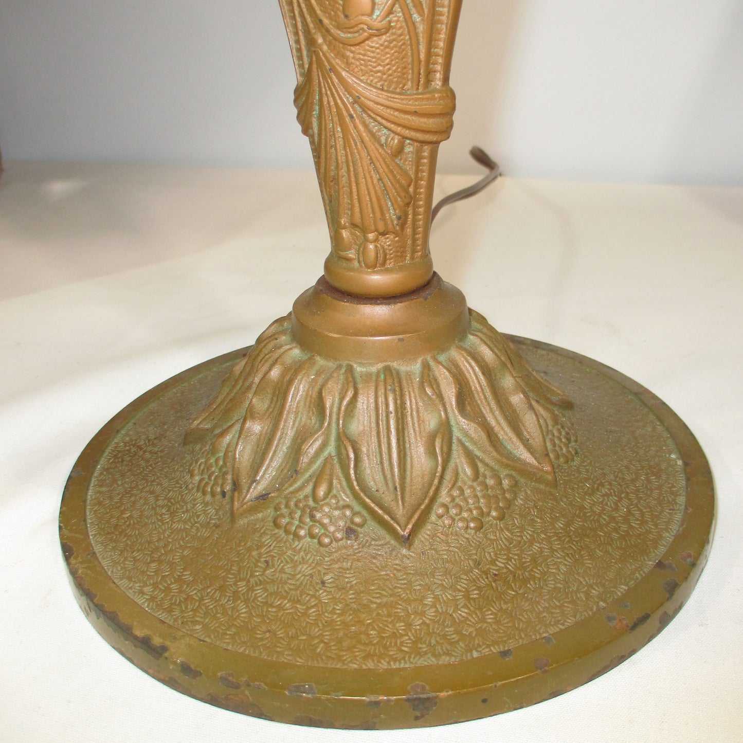 Miller Arts and Crafts Bent Panel Slag Glass Double Light Lamp 1920's