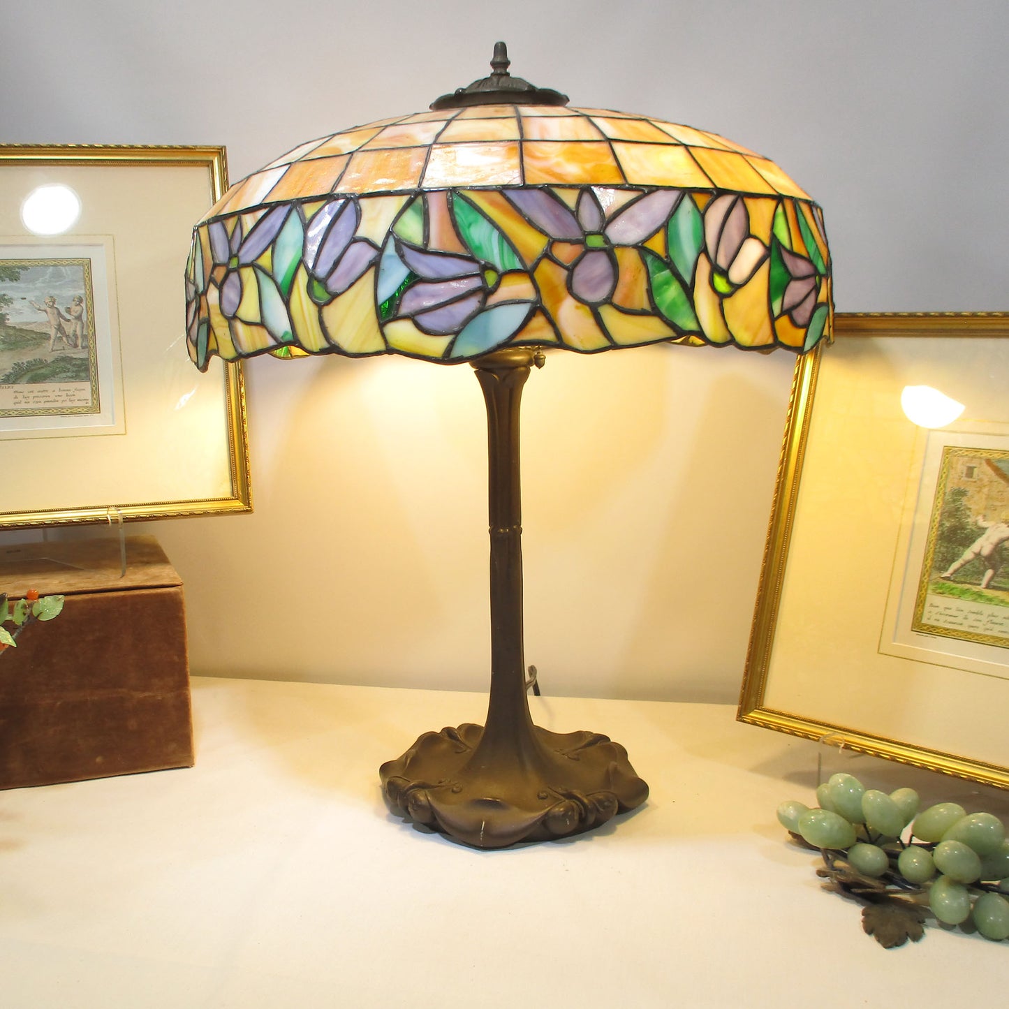 Chicago Mosaic Shade Company Stained Leaded Slag Glass Lamp PG 46