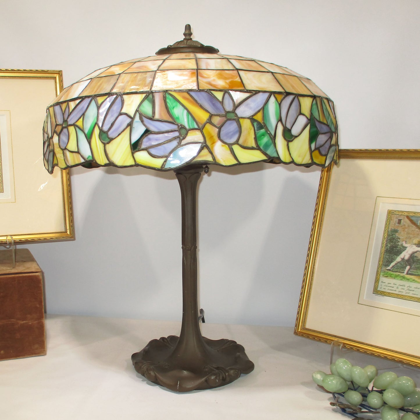 Chicago Mosaic Shade Company Stained Leaded Slag Glass Lamp PG 46