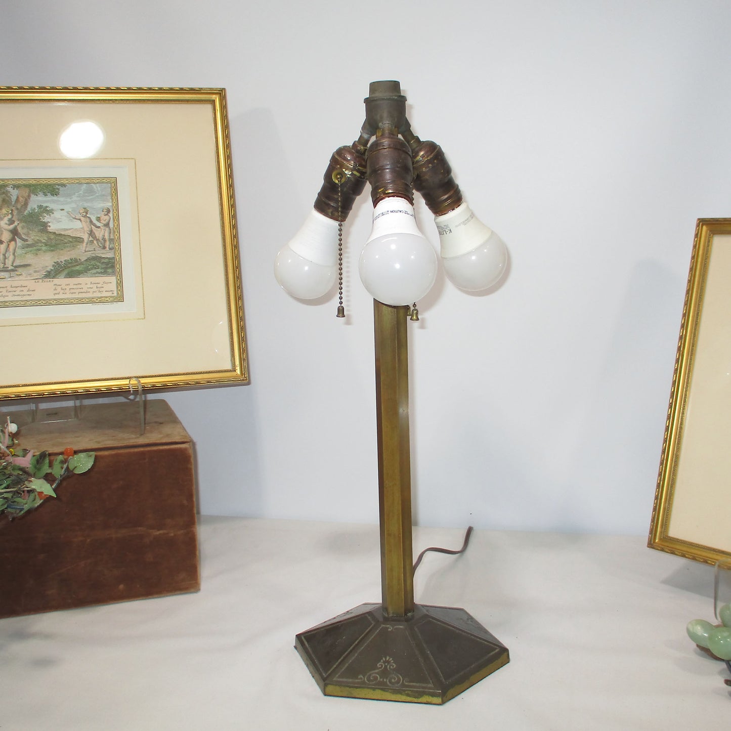 Signed Bradley and Hubbard Frog skin Slag Glass Triple Light Lamp 1920's PG 48