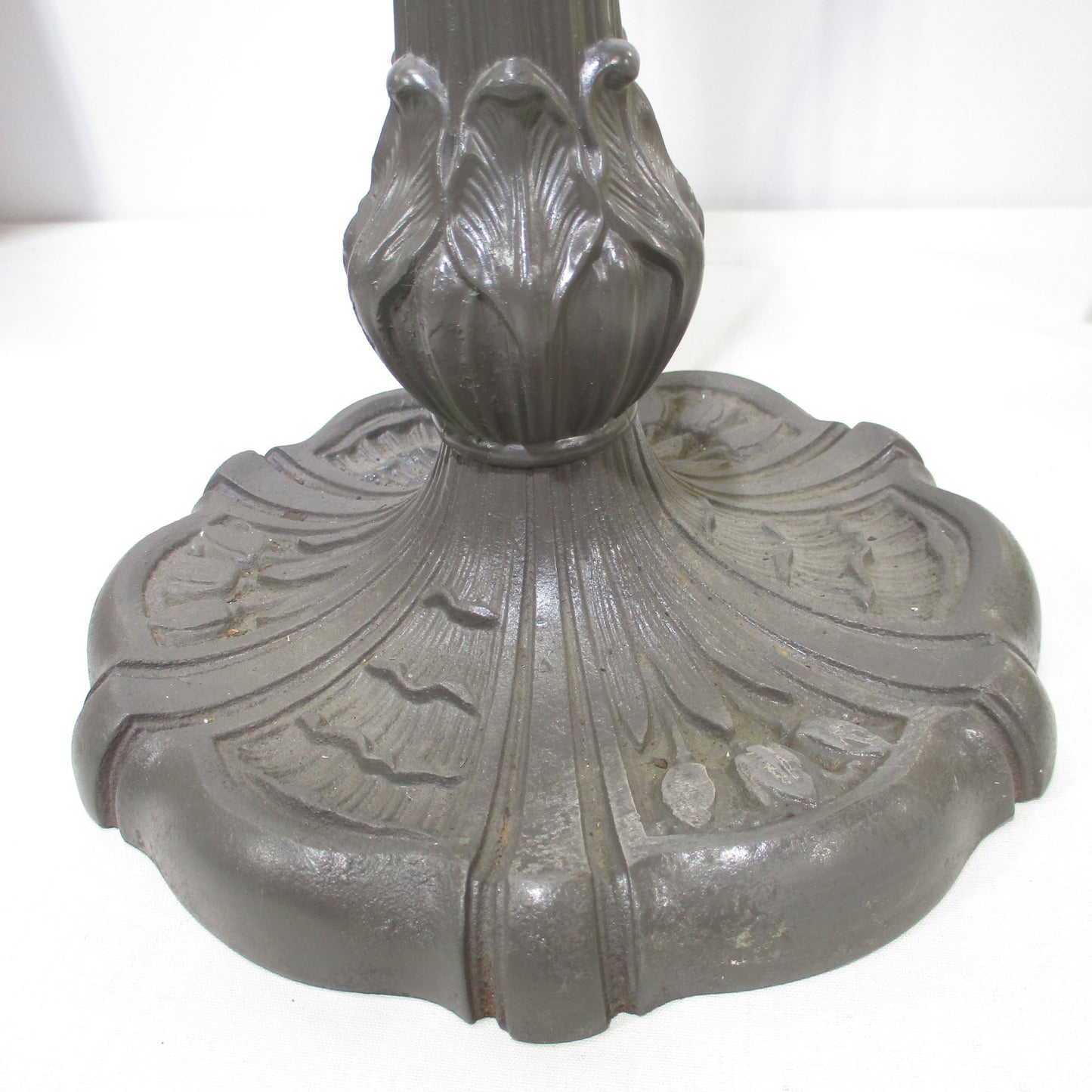 Poppy Leaded Stained Slag Glass Lamp on Cast Iron Gas Base