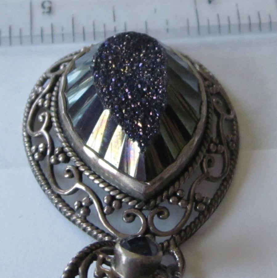 Gr 25 Sajen Sterling Silver Druzy Quartz and London Blue Topaz Articulated Pendant