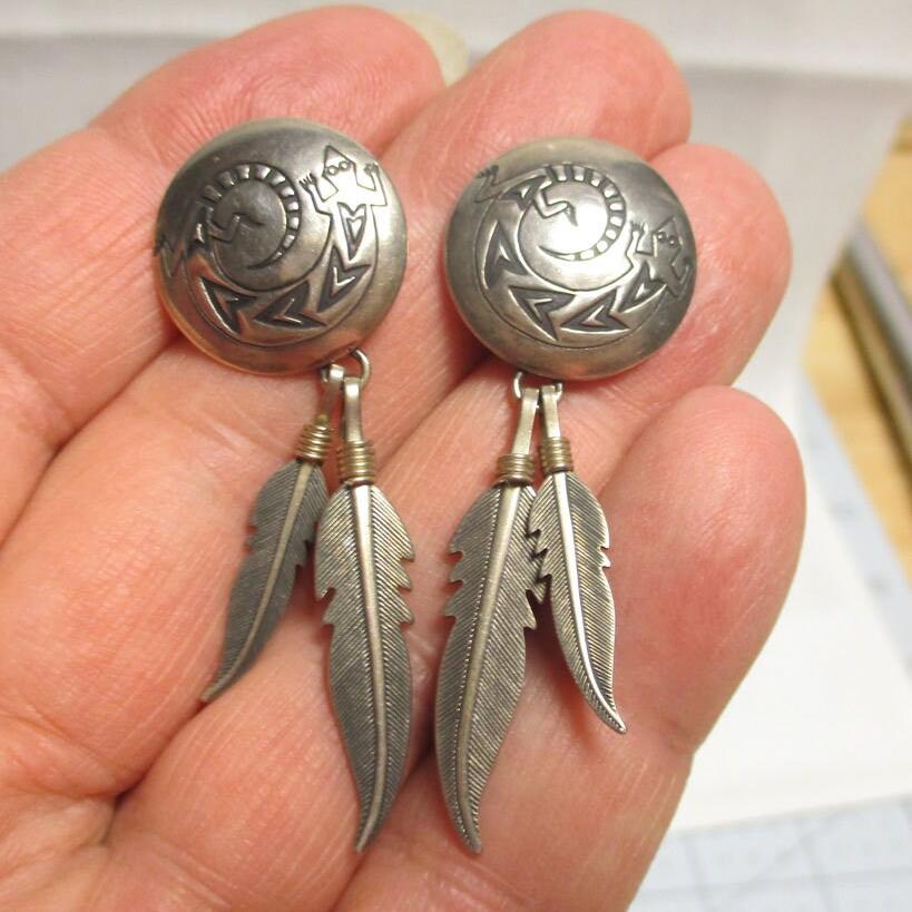 Gr 69 Hopi Sterling Silver Lizard and Feather Drop Earrings