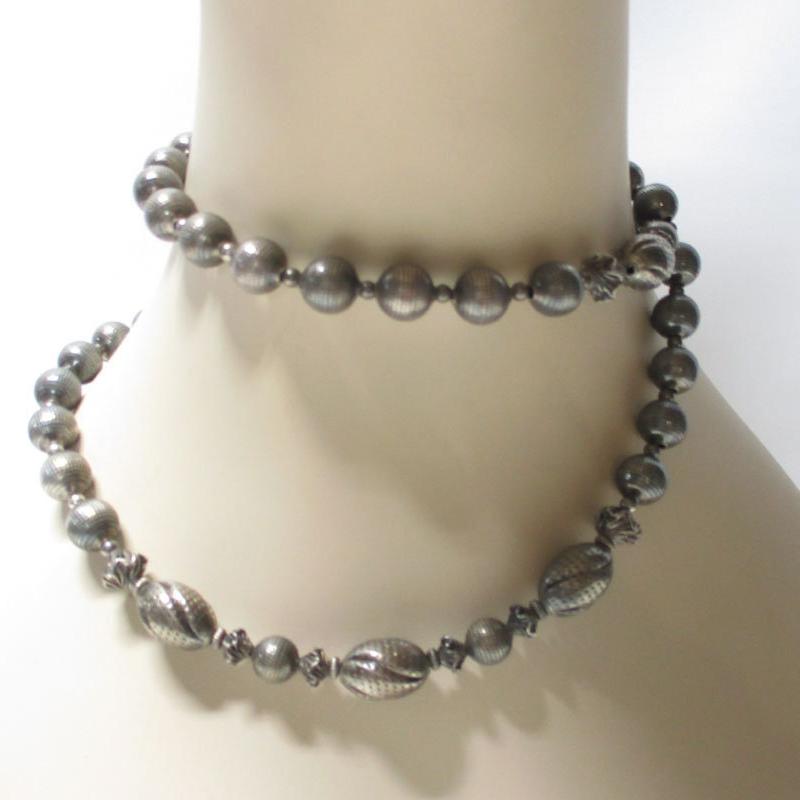 Gr 73 Sterling Silver Heavy Bench Made Graduated Beads Taxco Mexico 113.03 Grams 32"