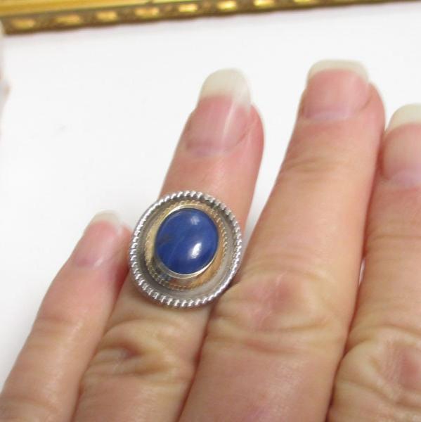 Gr 84 Sterling Silver, 14K Gold and Lapis Lazuli Statement Ring Size 7