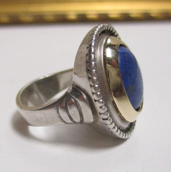 Gr 84 Sterling Silver, 14K Gold and Lapis Lazuli Statement Ring Size 7