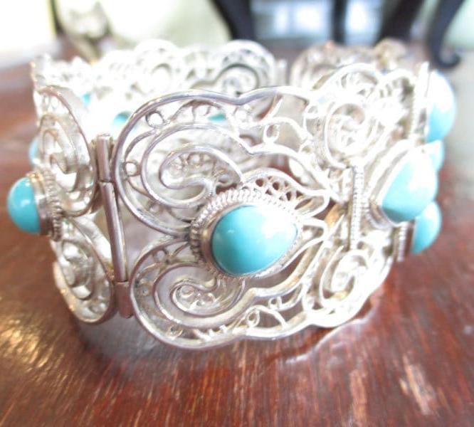 Gr 91 Sterling Silver and Turquoise Reticulated Cannetille Bracelet 56.29 Grams