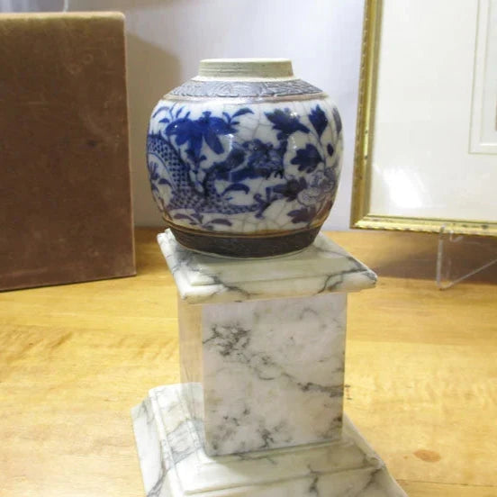 Chinese Export Tea Caddy or Ginger Jar Blue and White Dragon