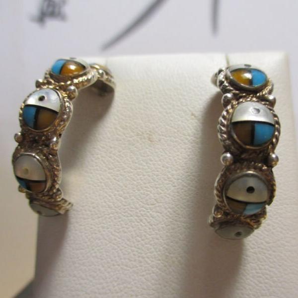 Gr 116 Zuni Sterling Silver Sun face Inlaid Hoop Earrings