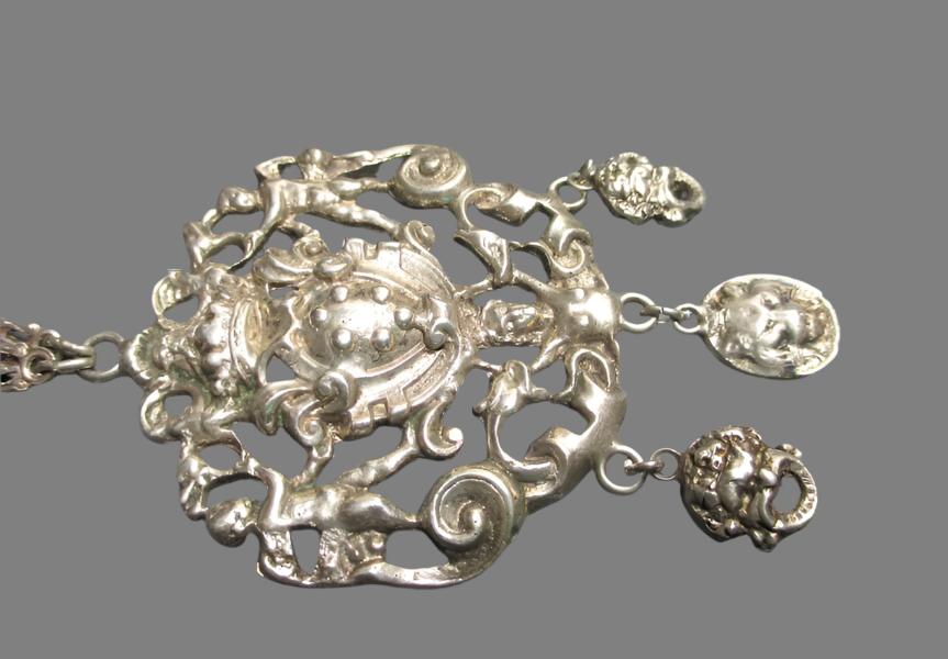 Gr 120 Italian Silver Renaissance Revival Peruzzi Necklace Gargoyle Masks
