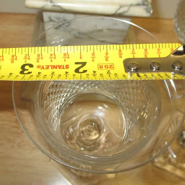 Georgian Anglo Irish Set of Six Wine Glasses Diamond Point with a Star Cut Foot