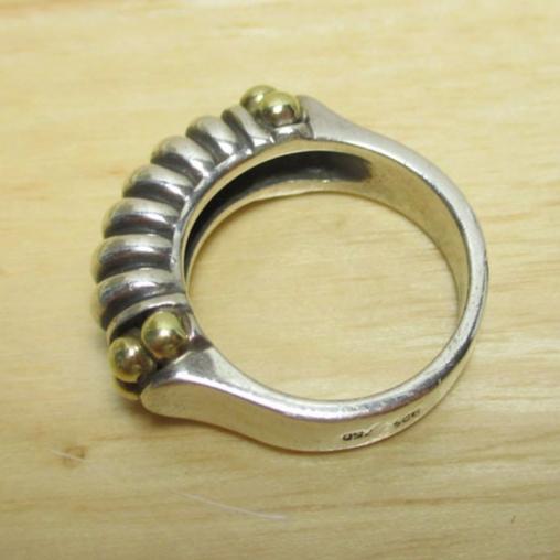 Gr 127 Lagos Caviar Sterling Silver and 18K Gold Ribbed Shrimp Ring Size 7 1/4