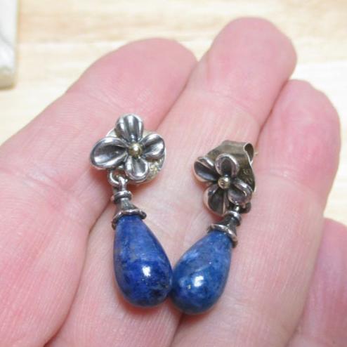 Gr 127 Signed Ann King Sterling Silver, 18K Gold and Lapis Lazuli Drop Earrings