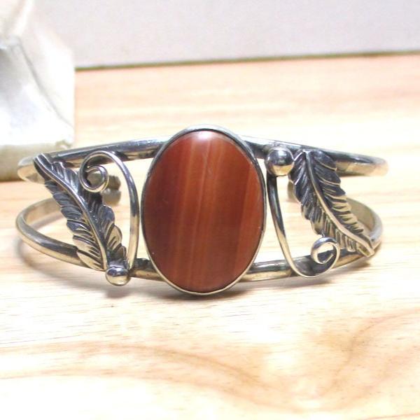 Navajo Artist Dee Jackson Sterling Silver and Spiny Oyster Cuff Bracelet Feather Concho Setting