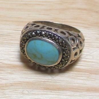 Gr 132 Art Deco Sterling Silver, Marcasite and Turquoise Signet Ring Size 7
