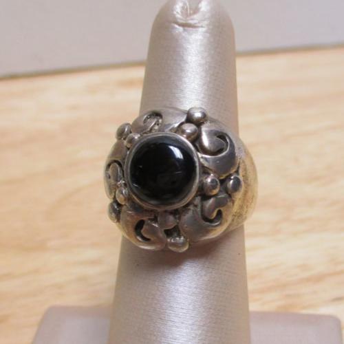 Sterling Silver & Onyx Cabochon Signet Ring Size 6