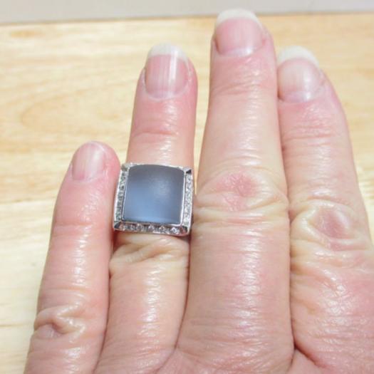 Gr 141 Sterling Silver, Chalcedony and Cubic Zirconia Signet Ring Size 8