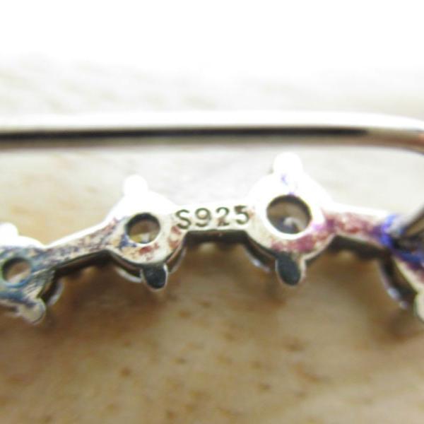 Gr 141 Sterling Silver and Cubic Zirconia Drop Earrings