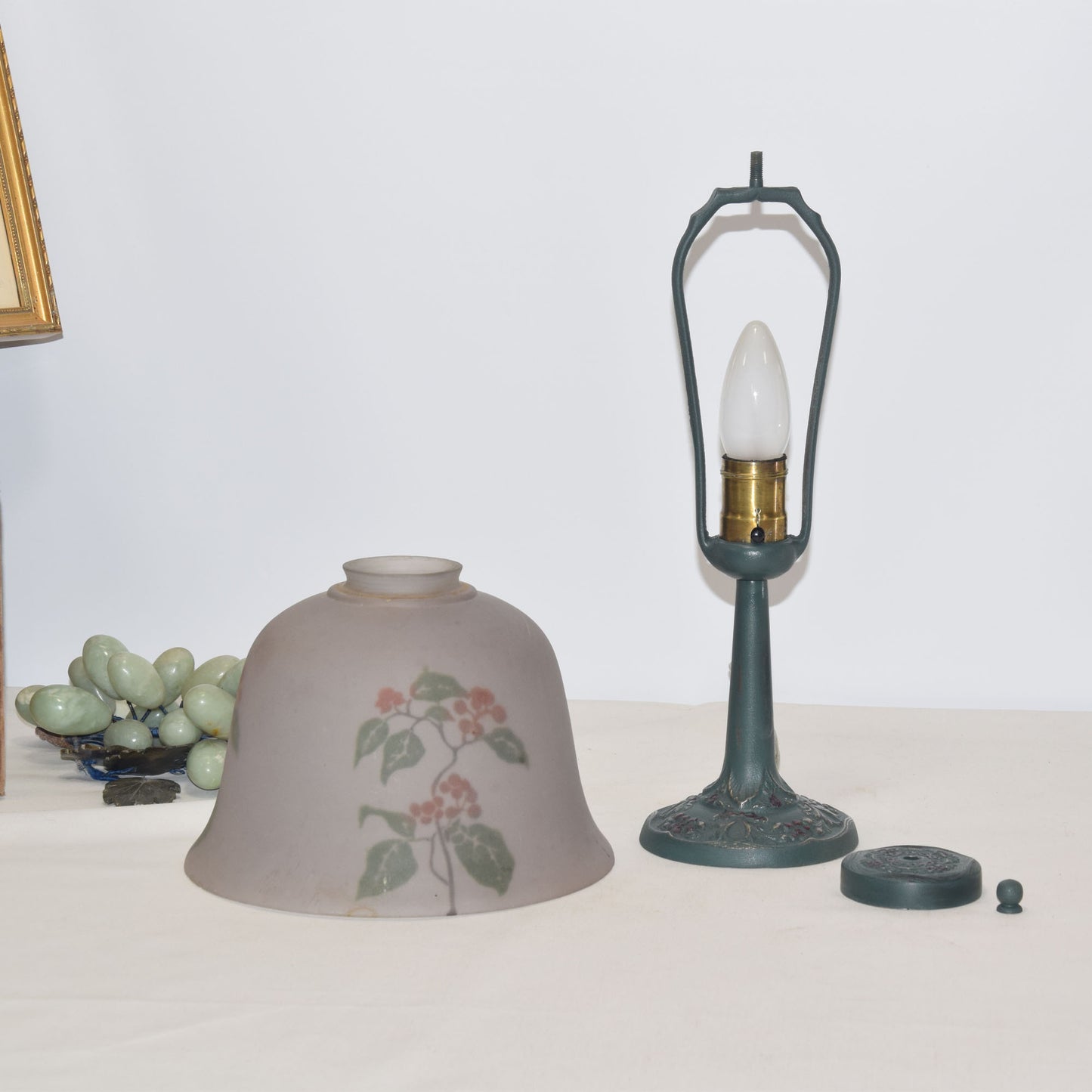 Vintage Reverse Painted Arts and Crafts Desk or Boudoir Cast Iron Lamp