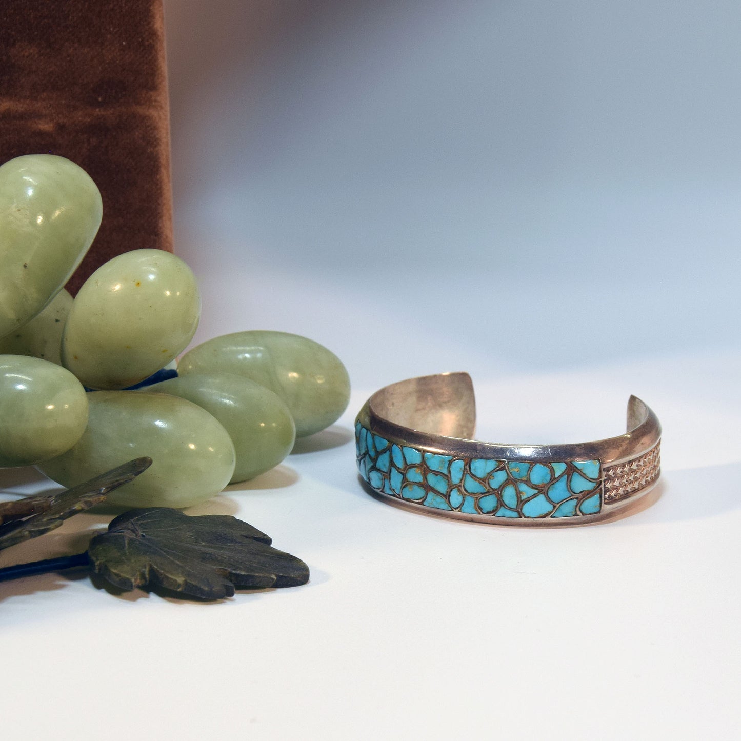 Gr 140 Vintage Zuni Sterling Silver and Turquoise Cobblestone Cluster Inlay Cuff Bracelet Heavy