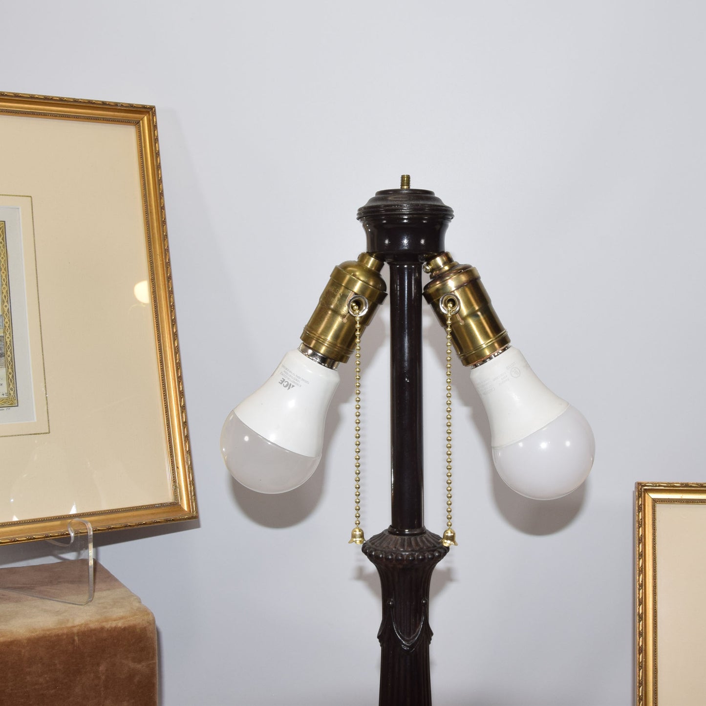 Antique Miller 2 Light Stained Slag Glass Table Lamp