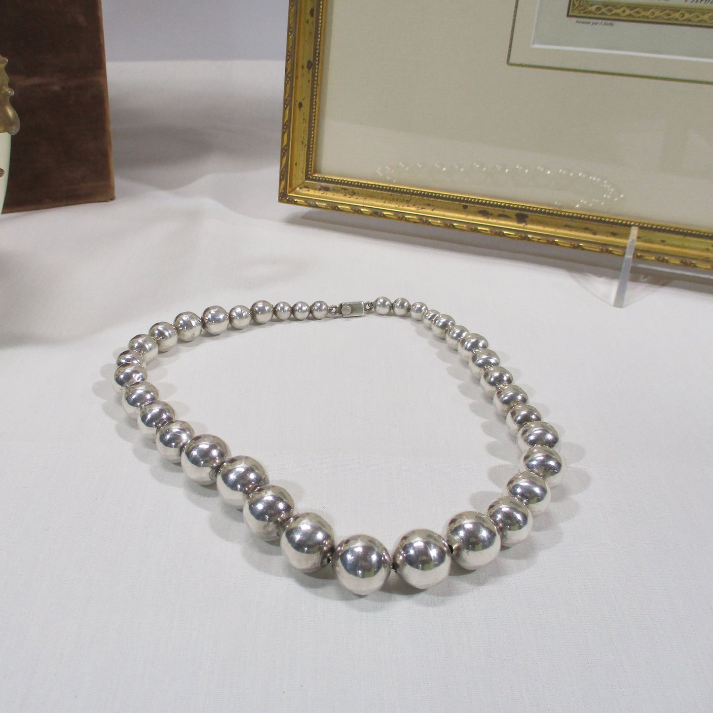 Sterling Silver Heavy Bench Made Graduated Beads Taxco Mexico 69.20 Grams 19"