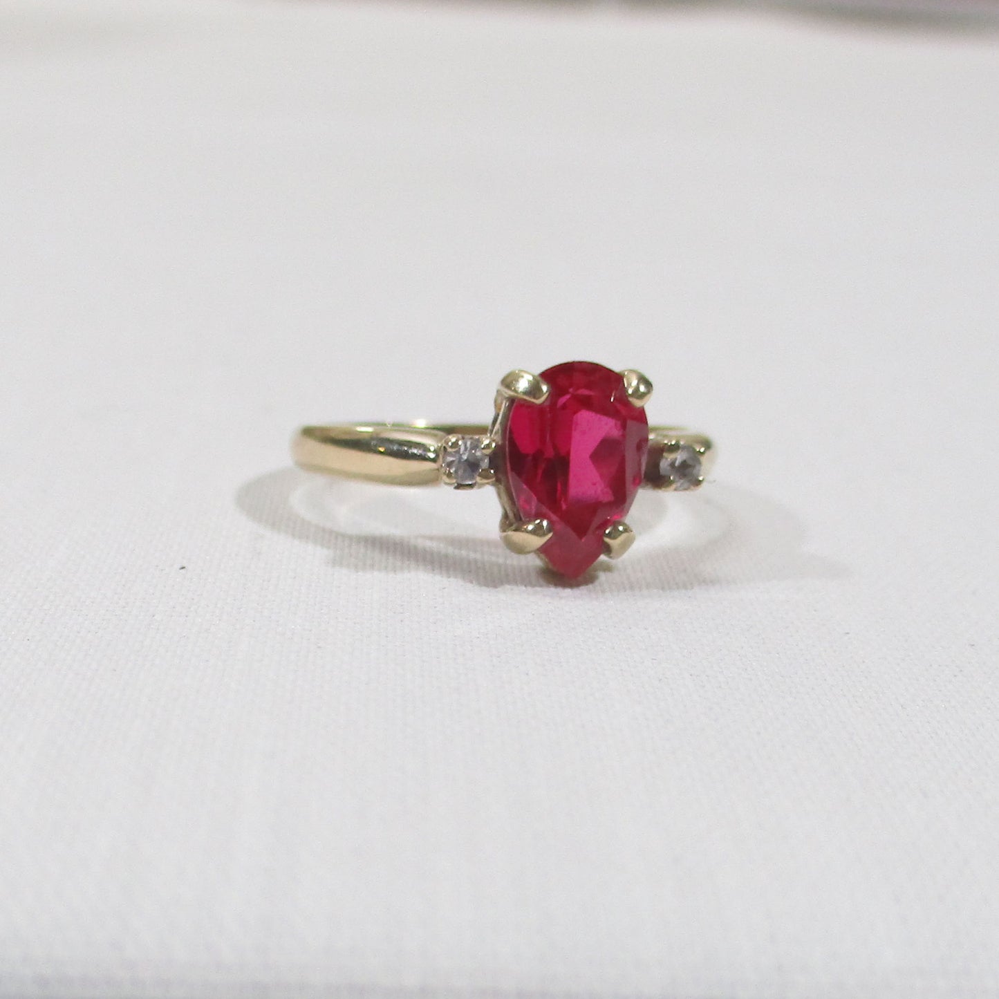 Gr 155 Solid 10K Gold, Ruby and Diamond Signet Ring Size 6 1/2