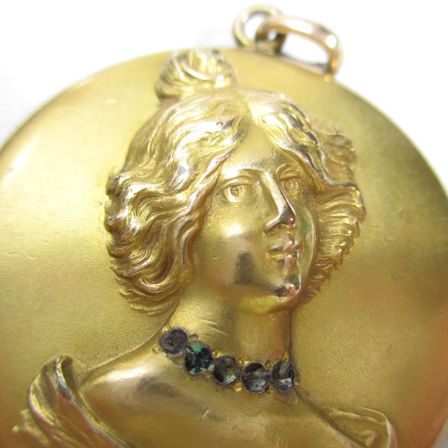 Gr 156 Victorian Gold-filled Art Nouveau Locket