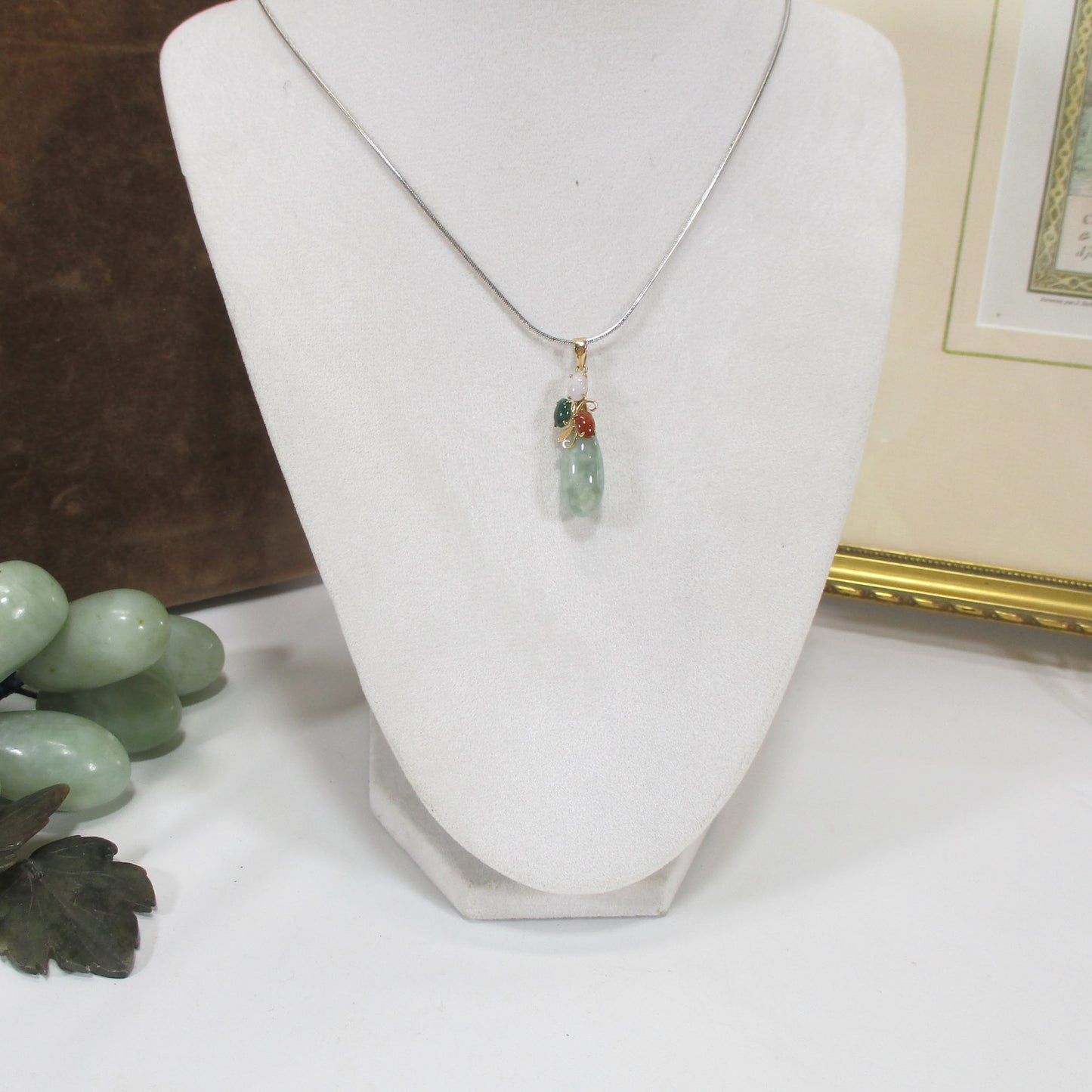 Solid 14K Gold Celadon Jade Pendant Only 3.73 Grams