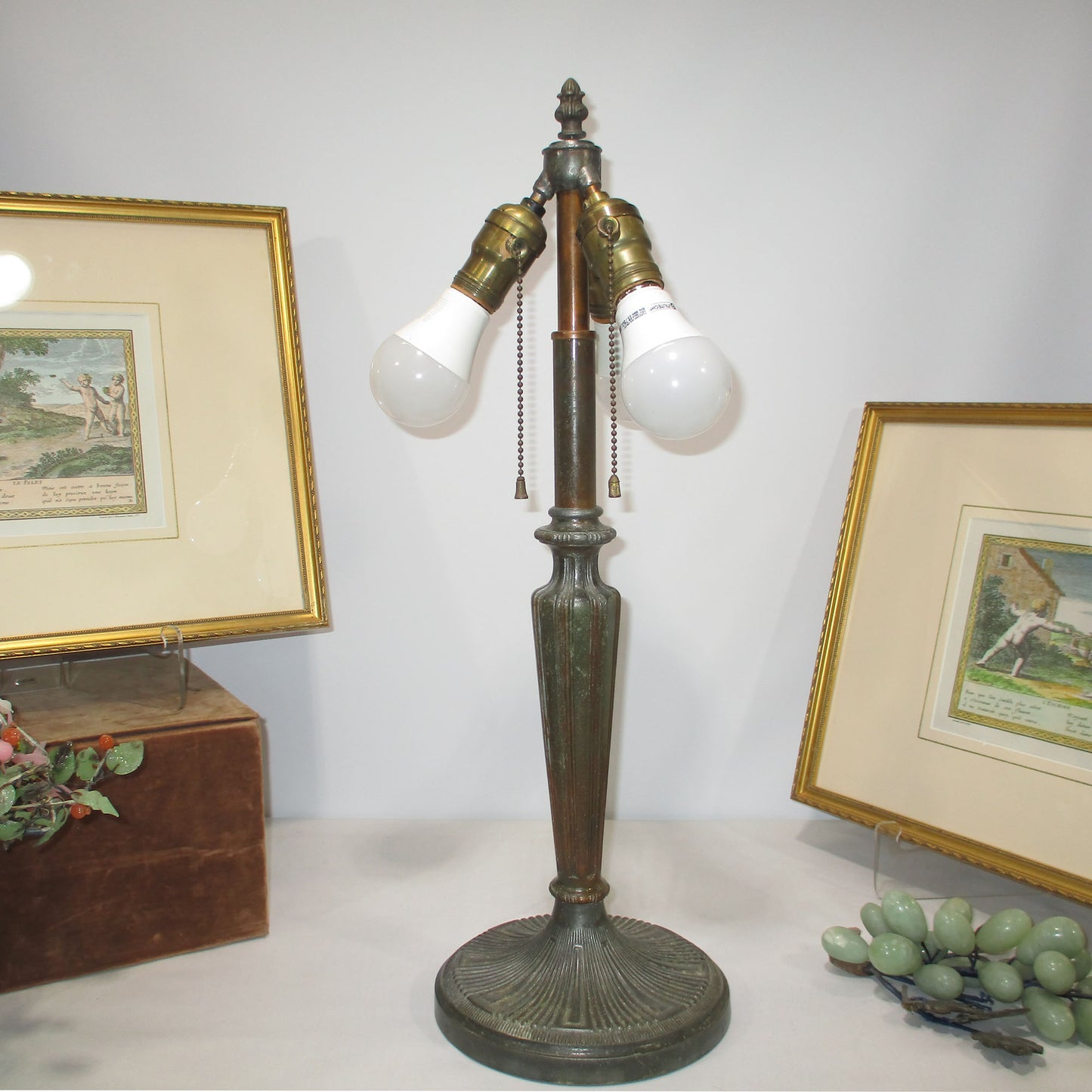 Bradley and Hubbard Slag Glass Panel Lamp Arts and Crafts Three-Light PG 58