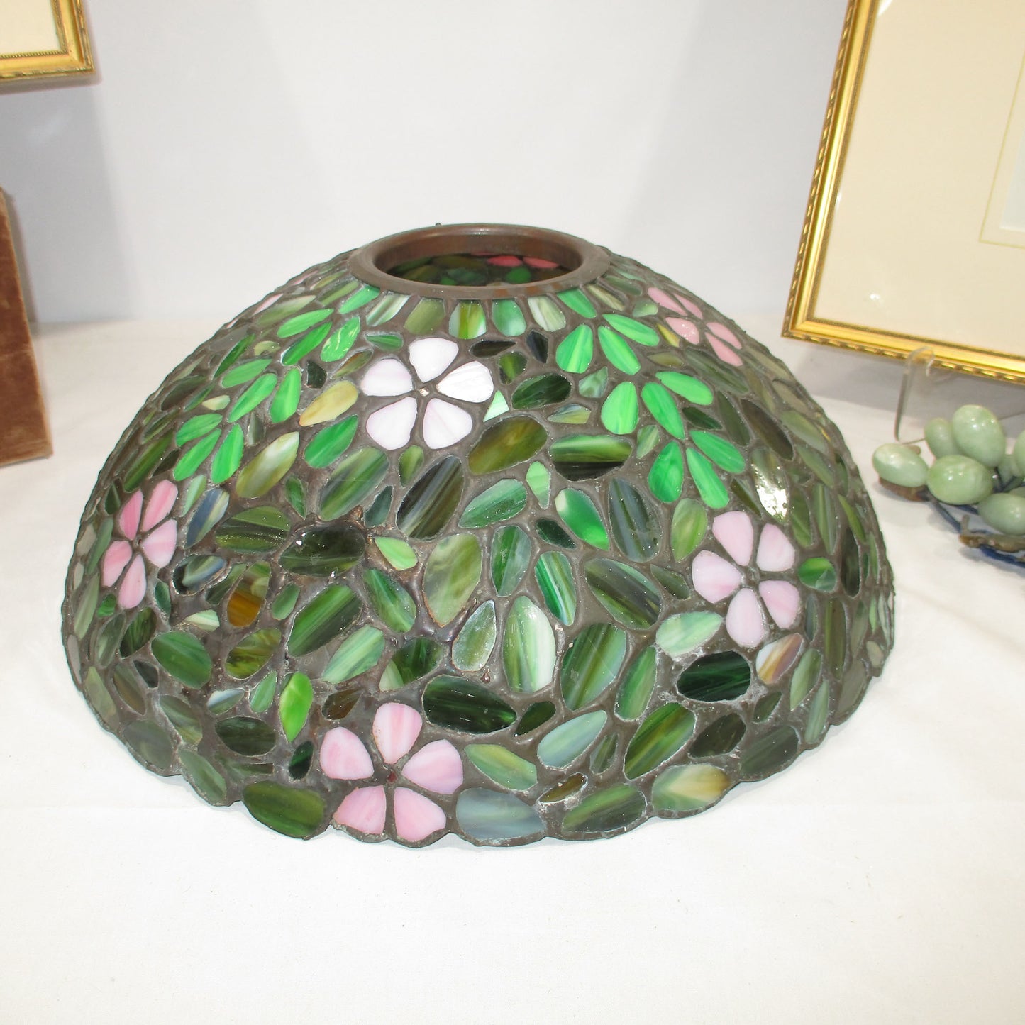 Unique Art Glass Company Stained Leaded Slag Glass Lamp Shade PG 58