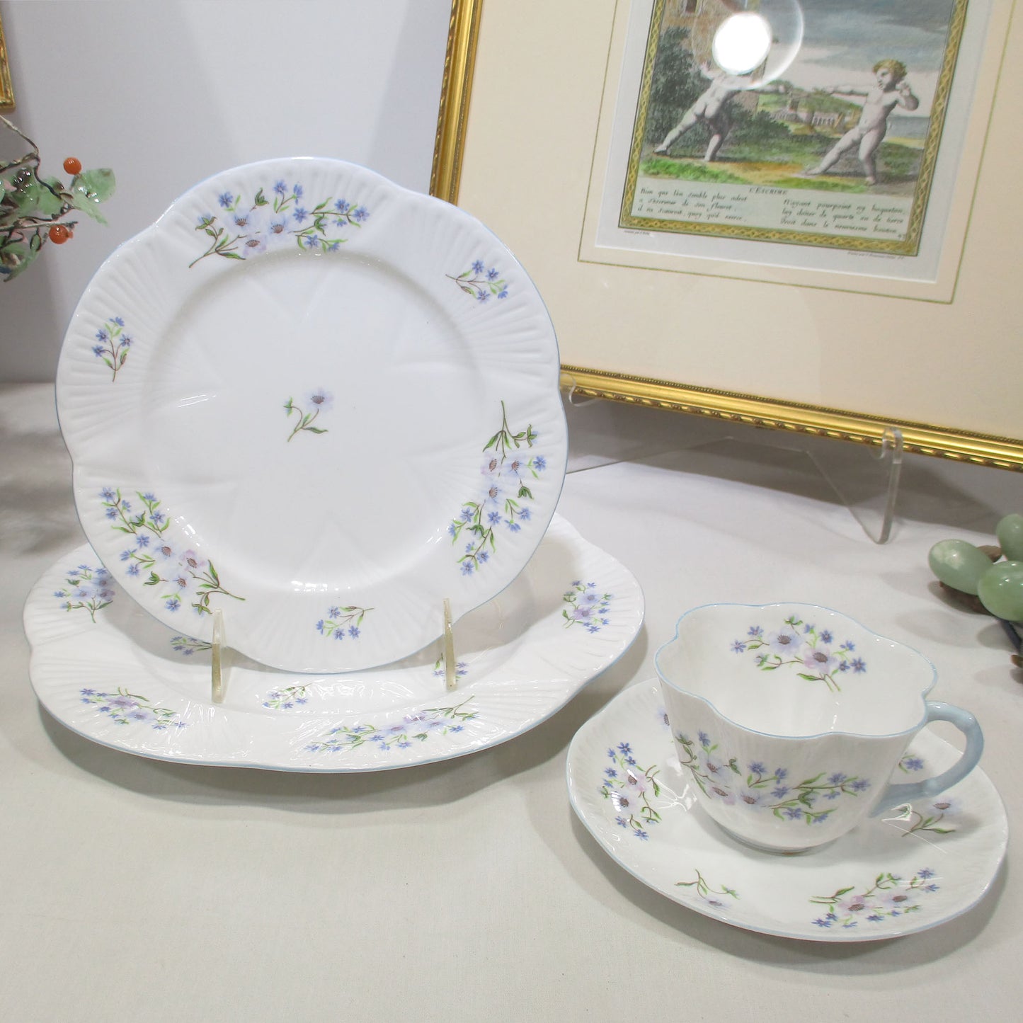 Shelley Porcelain Dainty Blue Rock Service for Eight 32 Pieces PG 58