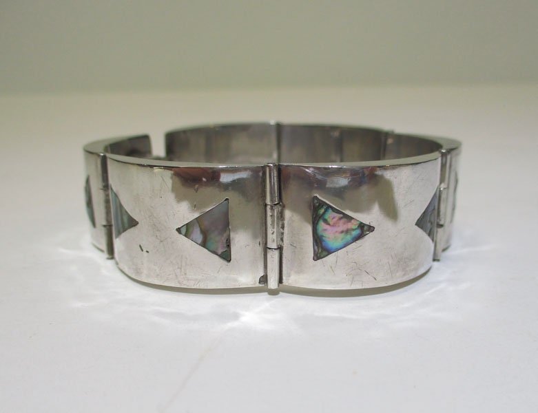 Gr 82 Vintage Taxco Mexico Sterling Silver and Abalone Bracelet 7 " Long