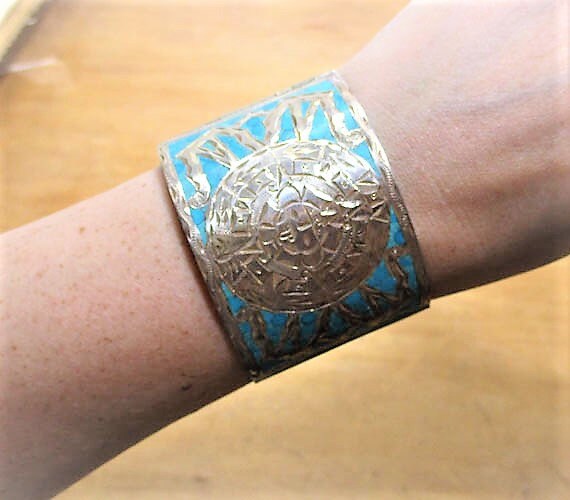 Gr 91 Taxco Sterling Silver Crushed Turquoise Inlaid Tribal Cuff Bracelet 79.78 Grams