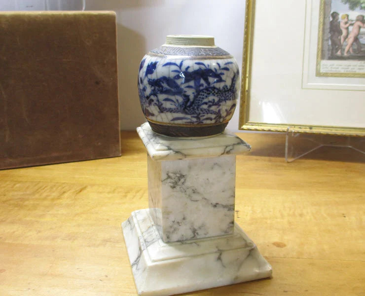 Chinese Export Tea Caddy or Ginger Jar Blue and White Dragon