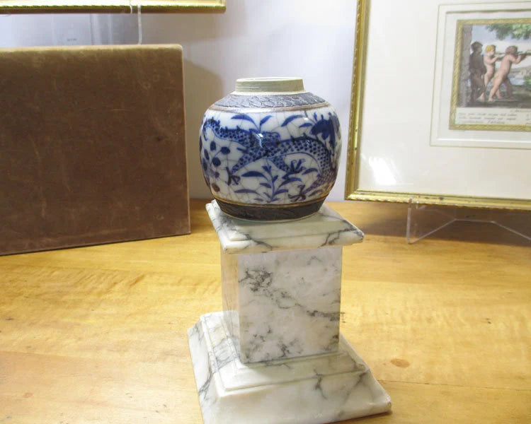 Chinese Export Tea Caddy or Ginger Jar Blue and White Dragon