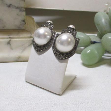 Gr 117 Sterling Silver, Pearl and Marcasite Signed Clip-on Earrings Judith Jack