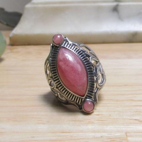 Sarda Bali Sterling Silver and Rhodochrosite Reticulated Floral Statement Ring Size 12 1/4